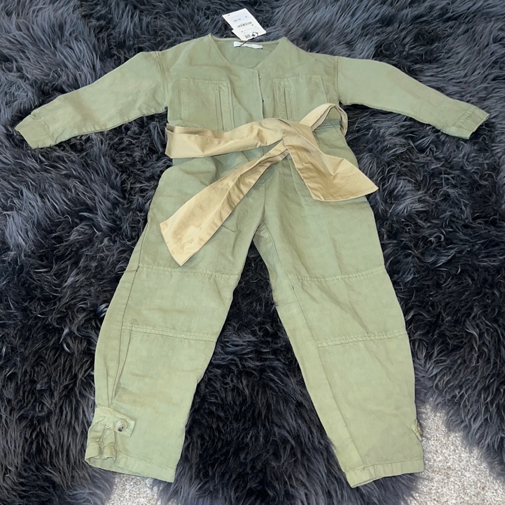 Zara girls jumper with belt tie green